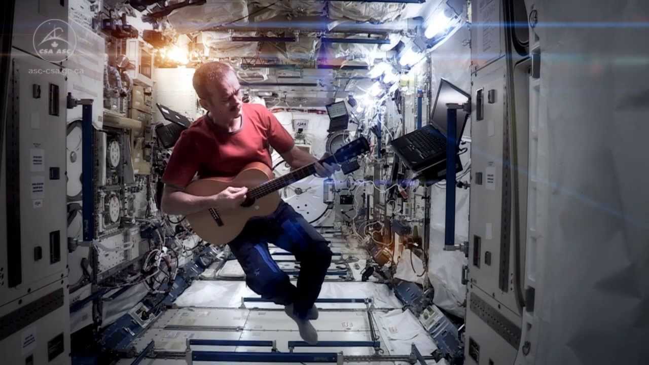 Le bel hommage d’un astronaute à David Bowie